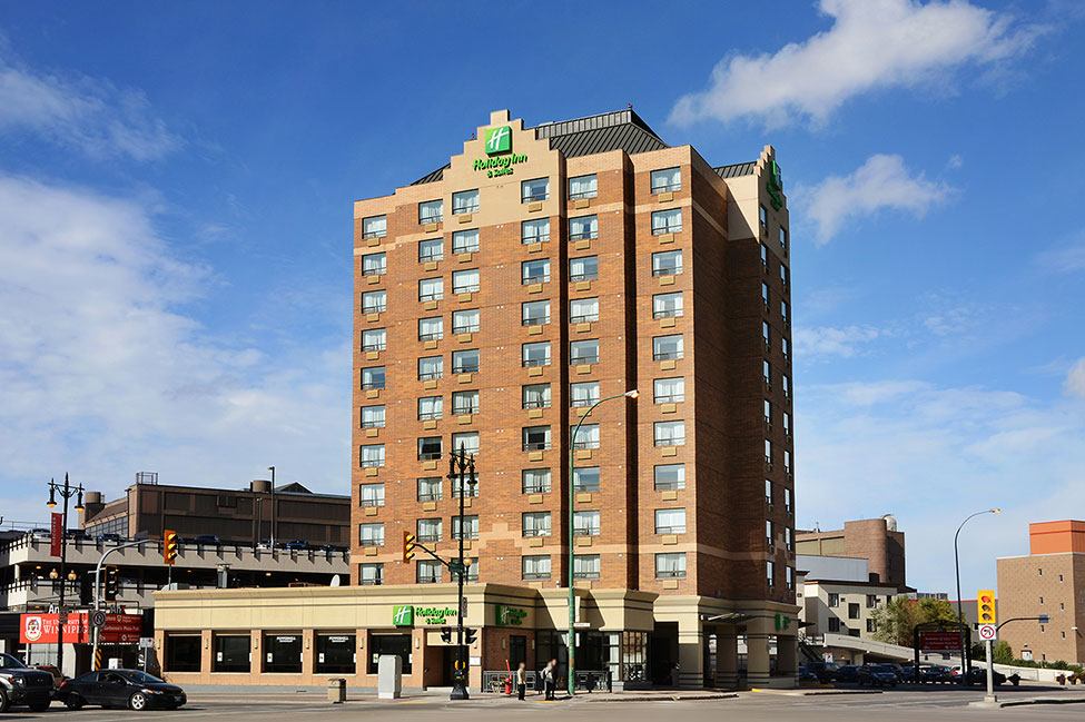 Holiday Inn and Suites